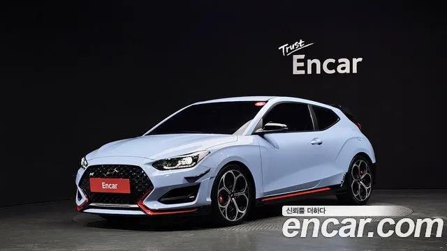 HYUNDAI VELOSTER — из Кореи под ключ