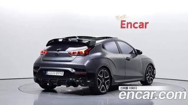 HYUNDAI VELOSTER 2019 — 122 213 км, чёрный, Корея — под ключ — фото 2