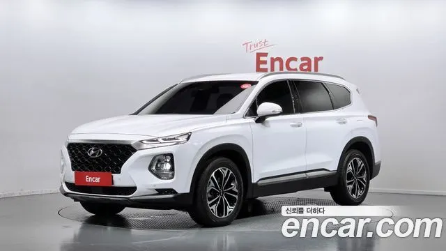 HYUNDAI SANTA FE 2019 — 97 886 км, белый, Корея — под ключ — фото 1