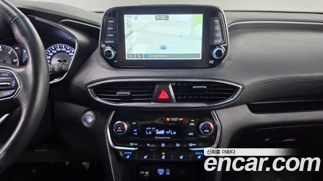 HYUNDAI SANTA FE 2019 — 97 886 км, белый, Корея — под ключ — фото 12