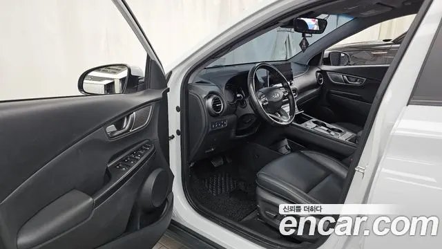 HYUNDAI KONA ELECTRIC 2020 — 127 197 км, белый, Корея — под ключ — фото 10