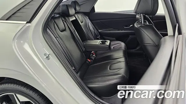 HYUNDAI AVANTE 2021 — 108 272 км, серебристо-серый, Корея — под ключ — фото 11