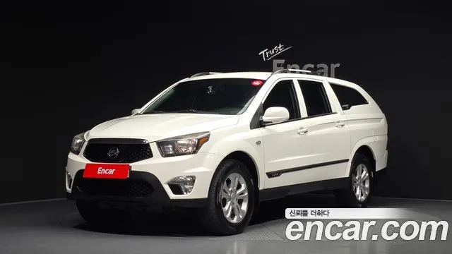 KGM KORANDO SPORTS 2016 — 129 866 км, белый, Корея — под ключ — фото 1