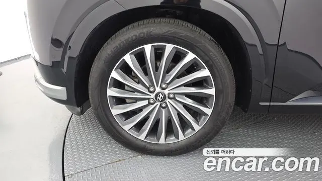 HYUNDAI PALISADE 2023 — 65 065 км, чёрный, Корея — под ключ — фото 5