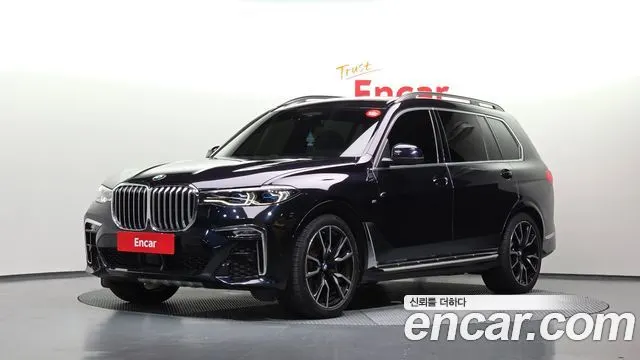 BMW X7 2022 — 76 799 км, чёрный, Корея — под ключ — фото 1