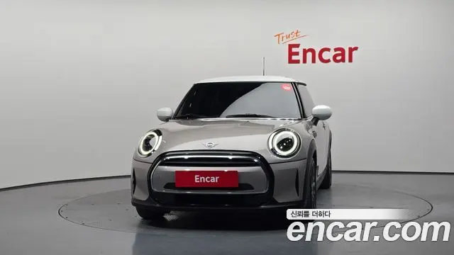 MINI COOPER 2024 — 28 592 км, белый-перламутр, Корея — под ключ — фото 3