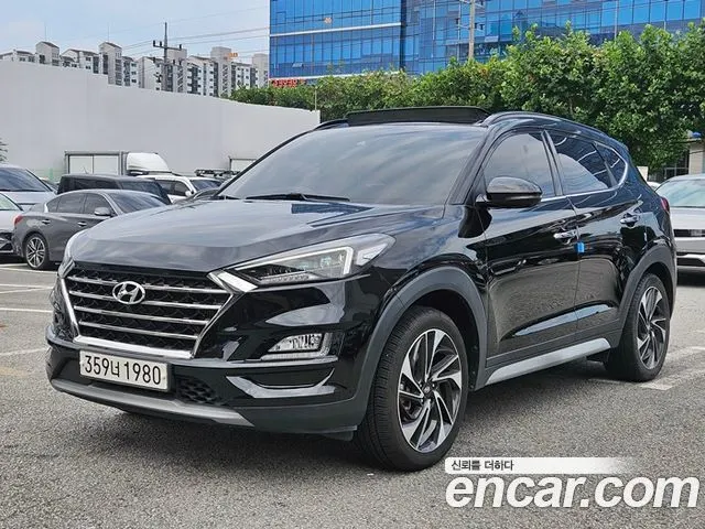 HYUNDAI TUCSON 2019 — 62 571 км, чёрный, Корея — под ключ — фото 1