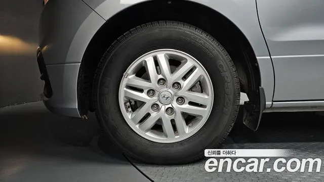 HYUNDAI GRAND STAREX 2018 — 148 434 км, серебристо-серый, Корея — под ключ — фото 5