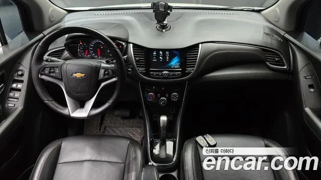 CHEVROLET TRAX 2018 — 166 606 км, белый, Корея — под ключ — фото 7