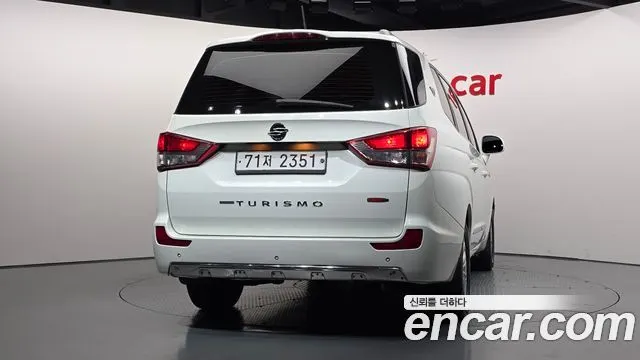 KGM KORANDO TURISMO 2017 — 212 532 км, белый, Корея — под ключ — фото 4