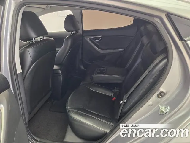 HYUNDAI AVANTE 2012 — 152 419 км, серебристо-серый, Корея — под ключ — фото 6