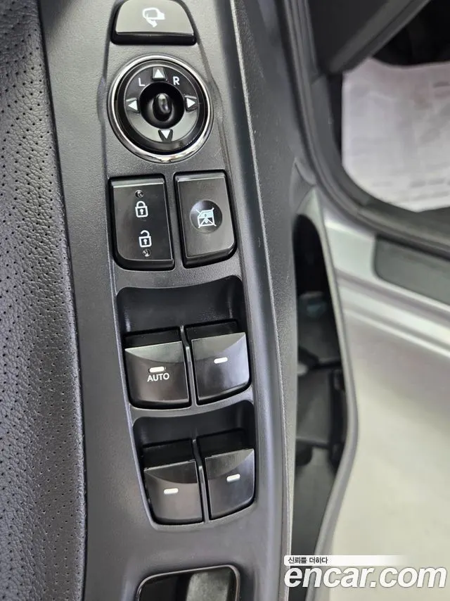 HYUNDAI AVANTE 2012 — 152 419 км, серебристо-серый, Корея — под ключ — фото 9
