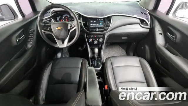 CHEVROLET TRAX 2017 — 93 396 км, белый, Корея — под ключ — фото 7