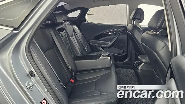 HYUNDAI GRANDEUR 2016 — 48 565 км, светло-серебристый, Корея — под ключ — фото 12