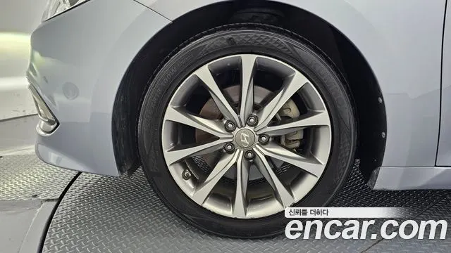 HYUNDAI GRANDEUR 2016 — 48 565 км, светло-серебристый, Корея — под ключ — фото 5