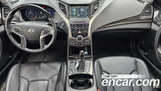 HYUNDAI GRANDEUR 2016 — 48 565 км, светло-серебристый, Корея — под ключ — фото 7