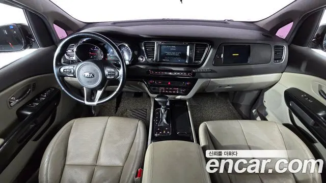 KIA CARNIVAL 2018 — 100 378 км, чёрный, Корея — под ключ — фото 7