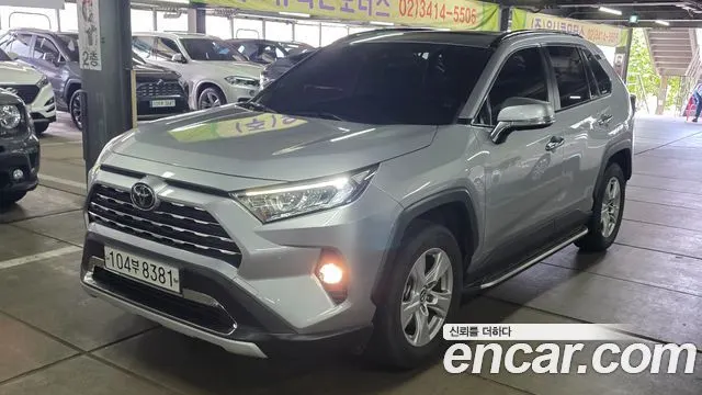 TOYOTA RAV4 2019 — 110 700 км, серебристый, Корея — под ключ — фото 12