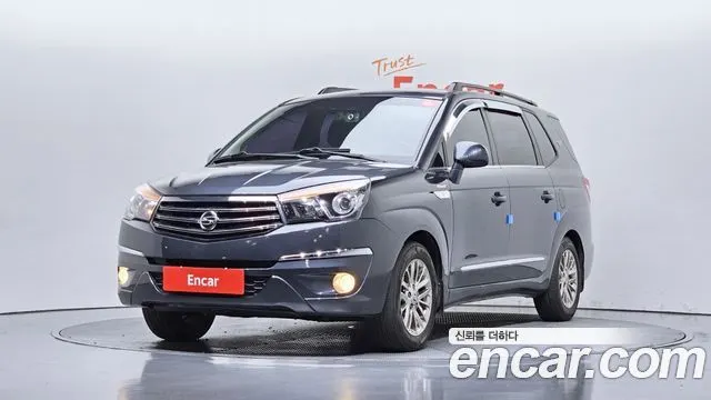 KGM KORANDO TURISMO 2015 — 94 779 км, серый, Корея — под ключ — фото 1