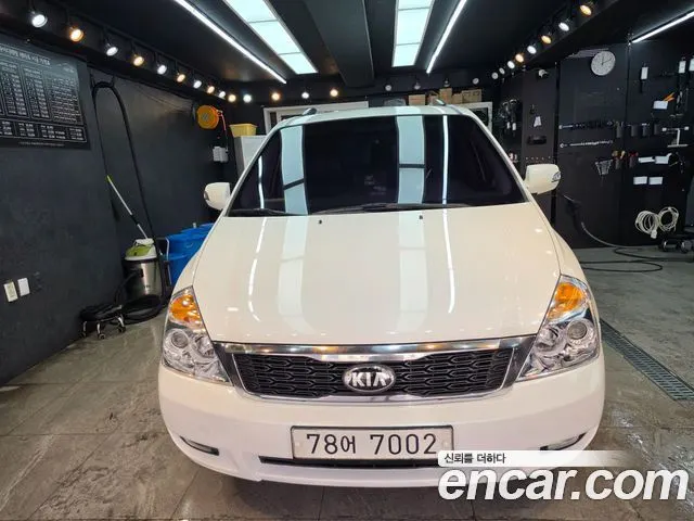 KIA CARNIVAL R — из Кореи под ключ