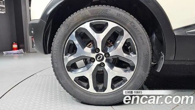 RENAULT KOREA QM3 2018 — 191 793 км, белый-перламутр, Корея — под ключ — фото 5