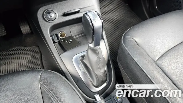 RENAULT KOREA QM3 2018 — 191 793 км, белый-перламутр, Корея — под ключ — фото 9