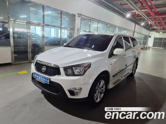 KGM KORANDO SPORTS 2015 — 168 558 км, белый, Корея — под ключ — фото 1