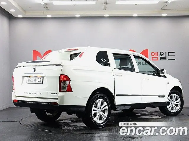 KGM KORANDO SPORTS 2016 — 137 793 км, белый, Корея — под ключ — фото 2