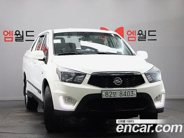 KGM KORANDO SPORTS 2016 — 137 793 км, белый, Корея — под ключ — фото 3