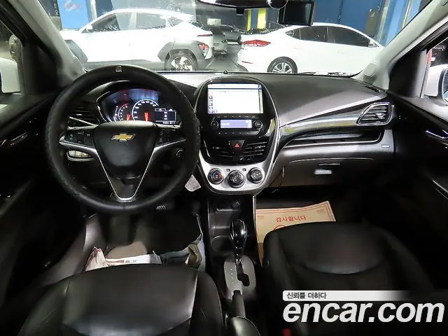 CHEVROLET SPARK 2017 — 87 250 км, белый, Корея — под ключ — фото 7