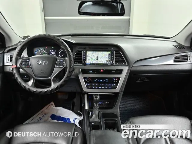 HYUNDAI SONATA HYBRID 2015 — 165 610 км, белый, Корея — под ключ — фото 7
