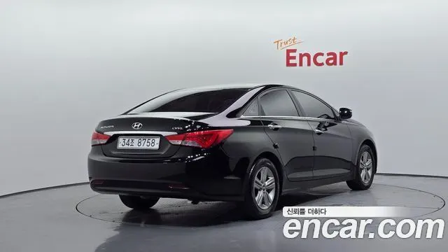 HYUNDAI SONATA THE BRILLIANT 2013 — 62 786 км, чёрный, Корея — под ключ — фото 2