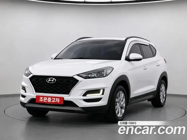 HYUNDAI TUCSON 2019 — 86 379 км, белый, Корея — под ключ — фото 1