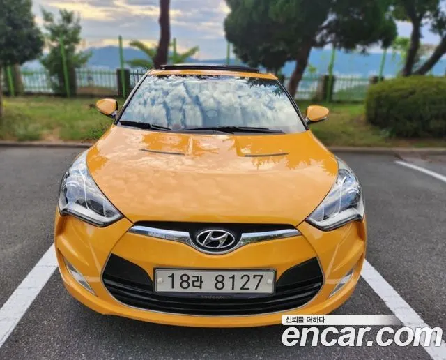 HYUNDAI VELOSTER 2013 — 128 000 км, жёлтый, Корея — под ключ — фото 1