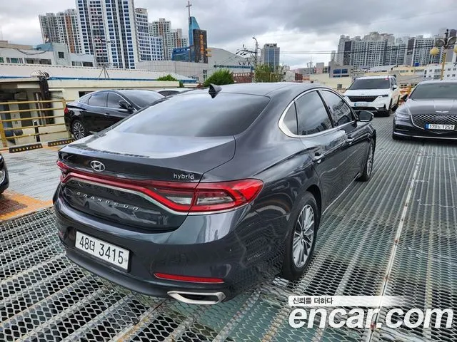 HYUNDAI GRANDEUR HYBRID 2019 — 94 950 км, серый, Корея — под ключ — фото 6