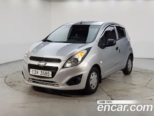 CHEVROLET SPARK 2014 — 57 000 км, серебристый, Корея — под ключ — фото 1