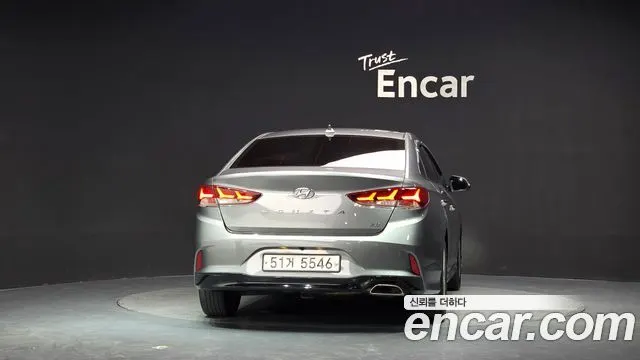 HYUNDAI SONATA 2018 — 84 551 км, серебристо-серый, Корея — под ключ — фото 4