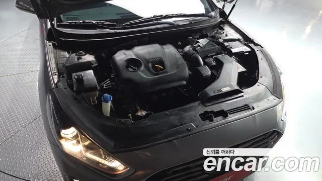 HYUNDAI SONATA 2018 — 84 551 км, серебристо-серый, Корея — под ключ — фото 6