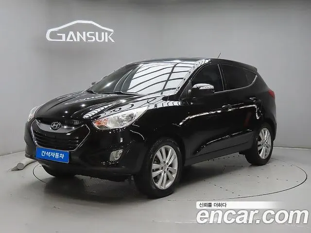 HYUNDAI TUCSON 2011 — 98 232 км, чёрный, Корея — под ключ — фото 12