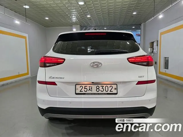 HYUNDAI TUCSON 2019 — 65 870 км, белый, Корея — под ключ — фото 4