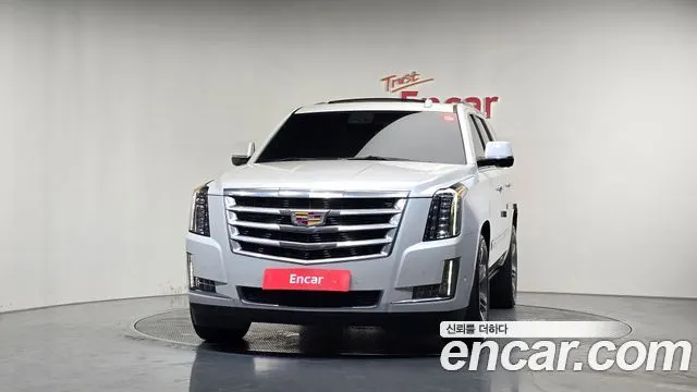 CADILLAC ESCALADE 2018 — 81 510 км, белый, Корея — под ключ — фото 3