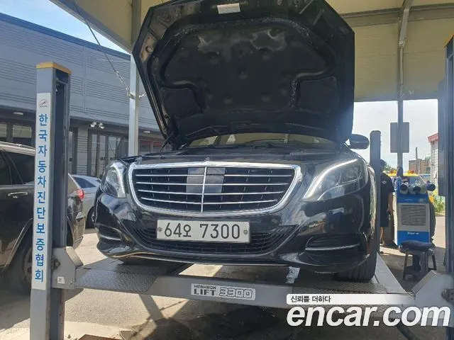 MERCEDES-BENZ S-CLASS W222 2015 — 154 872 км, чёрный, Корея — под ключ — фото 1