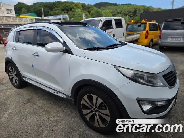 KIA SPORTAGE R 2011 — 280 998 км, белый, Корея — под ключ — фото 3