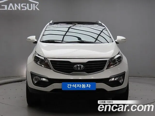 KIA SPORTAGE R 2012 — 58 694 км, белый, Корея — под ключ — фото 11