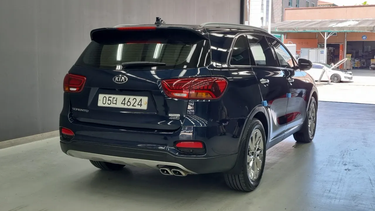 KIA SORENTO 2019 — 142 830 км, синий, Корея — под ключ — фото 3