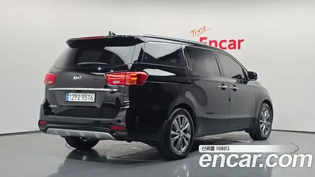 KIA CARNIVAL 2019 — 157 444 км, чёрный, Корея — под ключ — фото 2