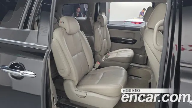 KIA CARNIVAL 2019 — 157 444 км, чёрный, Корея — под ключ — фото 11