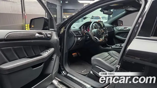 MERCEDES-BENZ GLE-CLASS W166 2017 — 59 702 км, чёрный, Корея — под ключ — фото 10