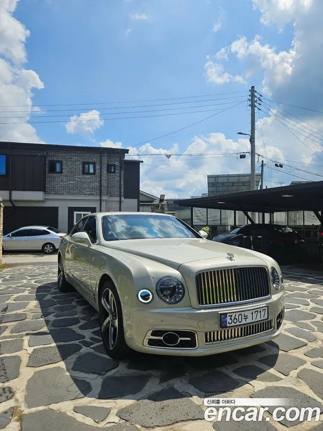 BENTLEY MULSANNE — из Кореи под ключ