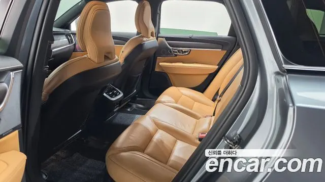 VOLVO V90 CROSS COUNTRY 2019 — 140 016 км, серый, Корея — под ключ — фото 11